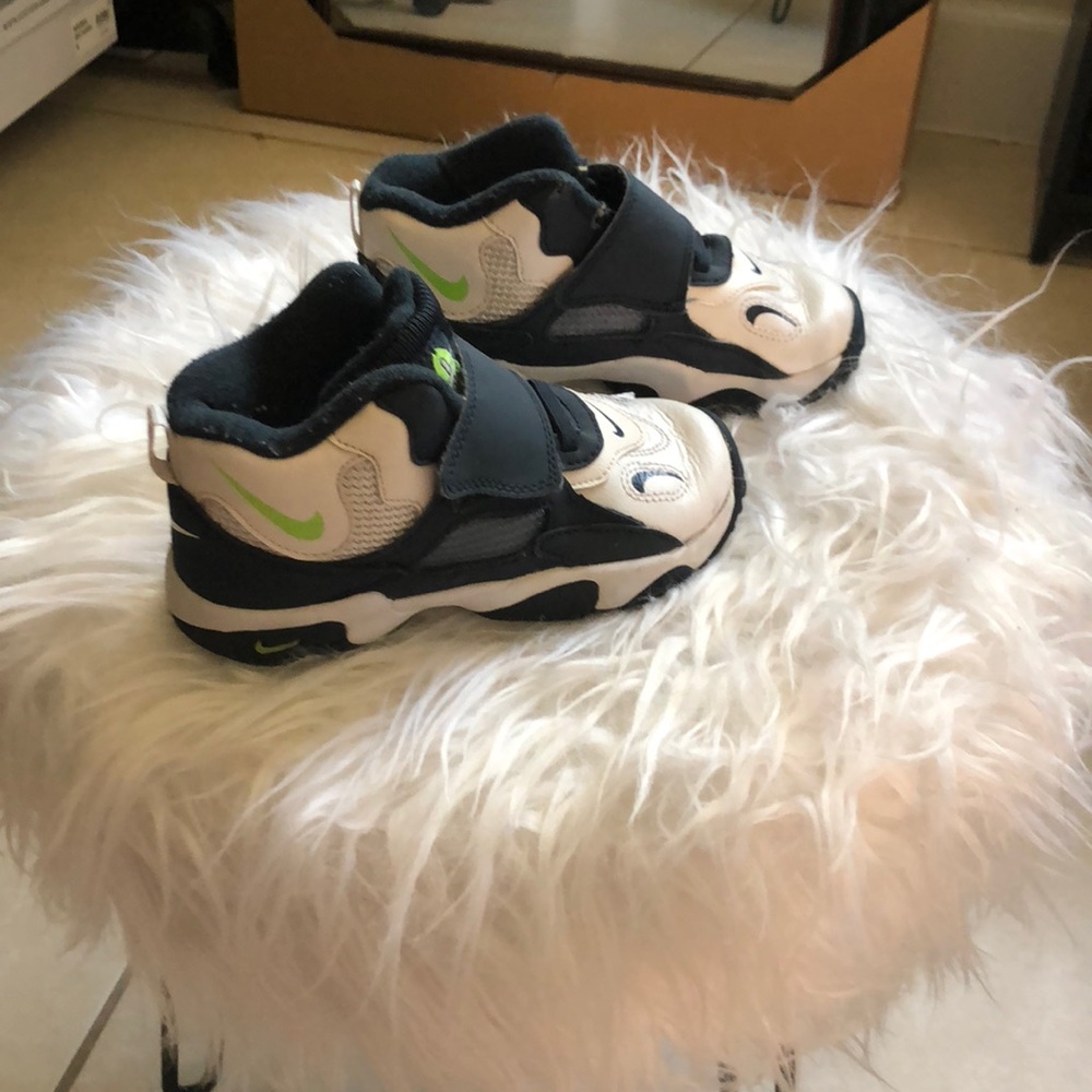 Toddler Nike’s